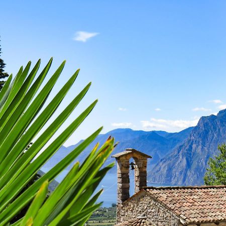 Casa San Tome Guest House Torbole Sul Garda Ngoại thất bức ảnh