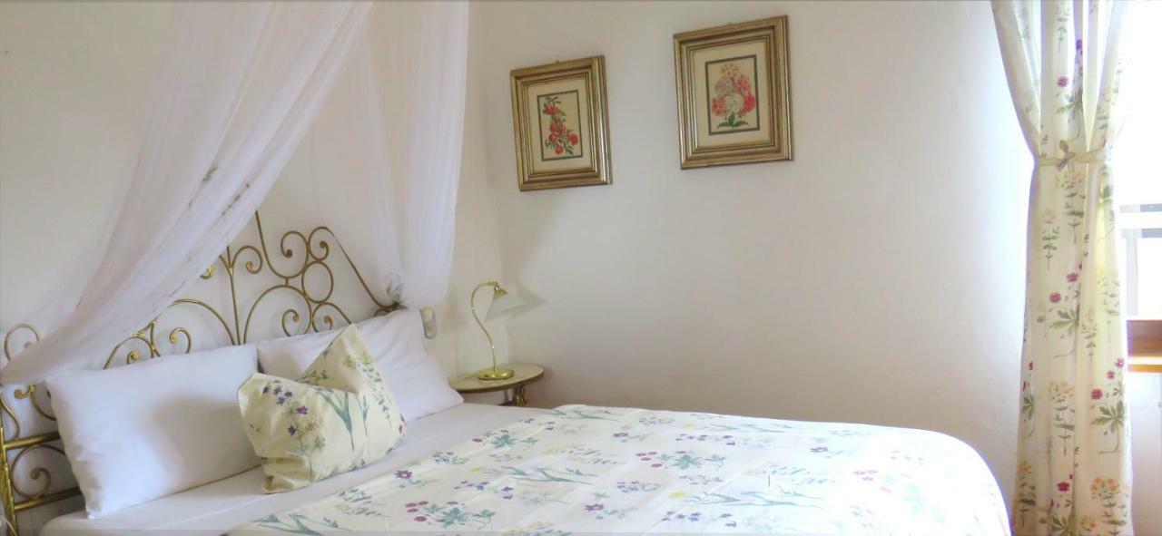 Casa San Tome Guest House Torbole Sul Garda Ngoại thất bức ảnh